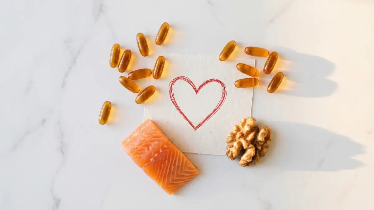 omega 3 EPA DHA suplemento menopausia beneficios sofocos salud cardiovascular cerebro mujer madura