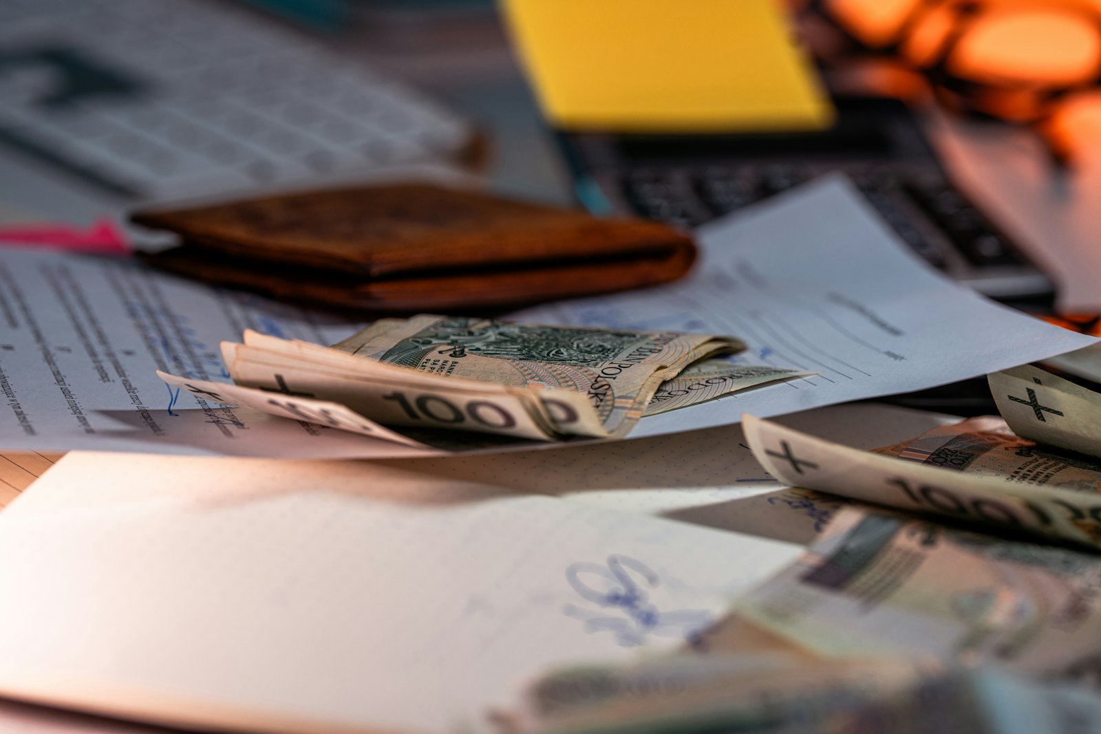 Documentos y economía familiar para solicitar el cheque familiar de 1.200 euros en 2026